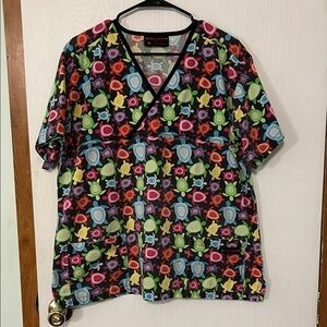 Melrose by May Hill Uniforms Colorful Turtle Print Scrub Top PTP 24”